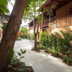 Pathway-Buri-Rasa-Village-Koh-Phangan