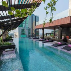 Poolside-Bar-Mode-Sathorn-Bangkok
